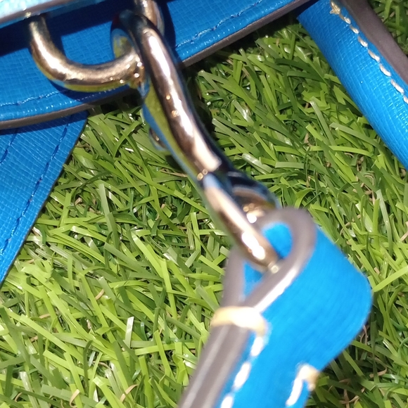 Bright Blue Dooney & Bourke Saffiano Leather Tote - Picture 10 of 17